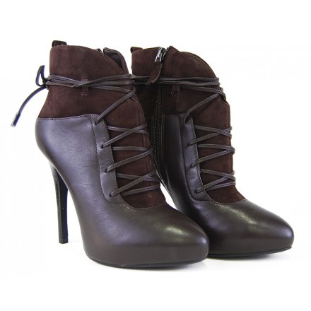 Botin Guess Sidelia Marrón